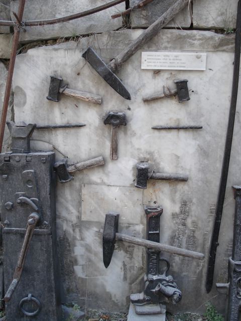 DSC01569 Old tools at marble museum in Carrara, Italy (© David B. Williams)